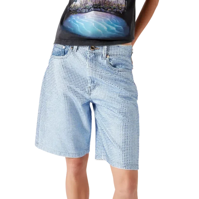 Kristal Süslemeli Denim Şortlar Kristal Süslemeli Denim Şortlar