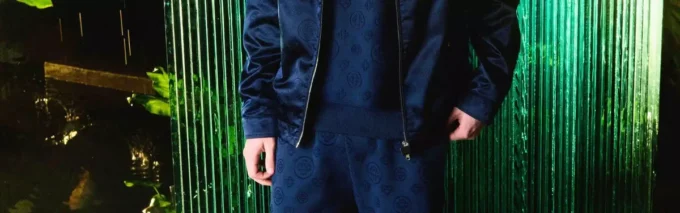 Lacivert Monogram Kısa Kollu Gömlek Lacivert Monogram Kısa Kollu Gömlek