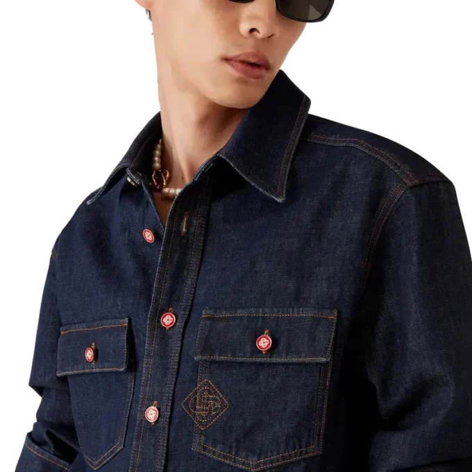 Logo Nakışlı Denim Şortlar Üzerinde Gömlek Logo Nakışlı Denim Şortlar Üzerinde Gömlek