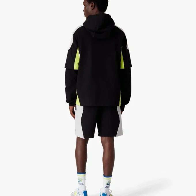 Renk Bloklu Oversized Şortlu Kısa Kollu Tişört Renk Bloklu Oversized Şortlu Kısa Kollu Tişört